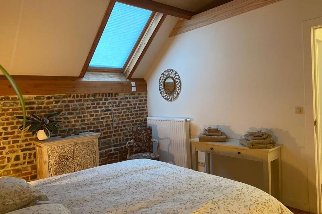 Charmant Appartement Dans Une Ancienne Ferme Нивел Екстериор снимка